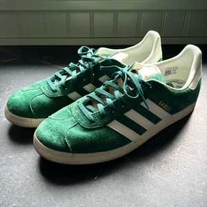 adidas Originals Gazelle sneakers